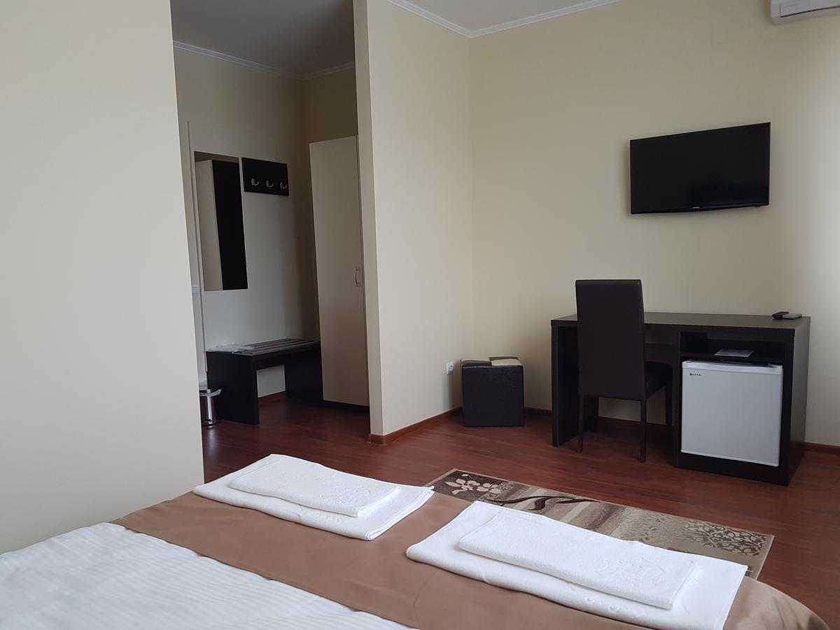 Hotel New Baia Mare Exterior photo